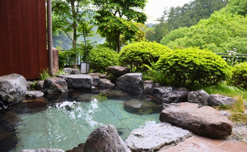 大松閣「天空の森のグランピング」:温泉