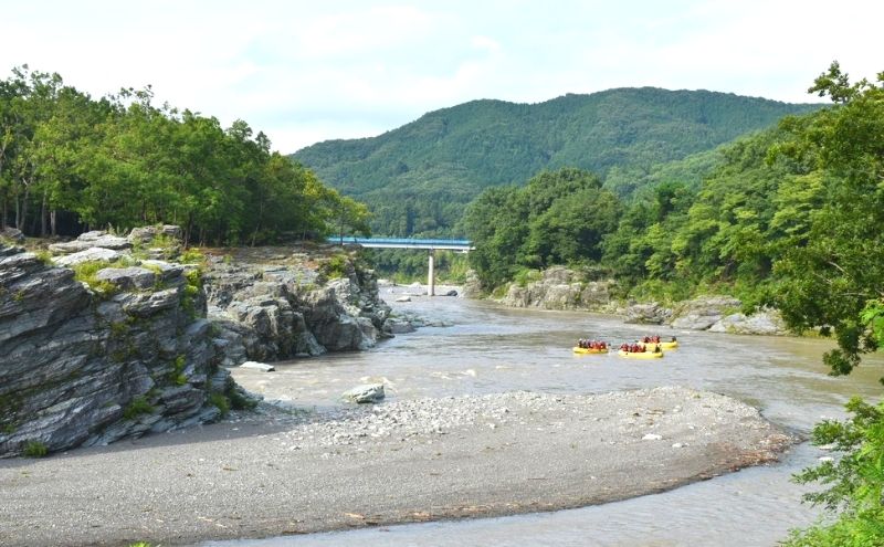 長瀞オートキャンプ場：川辺