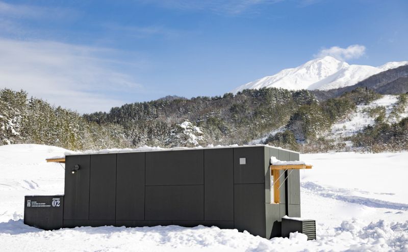 天然温泉 田沢湖レイクリゾート＞雪景色